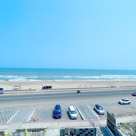 A Luxury Hotel - T - B - Suite Near Sea Beach And Temple - Fully Air Conditioned Hotel At Prime Location - Beach Front And Near Temple - Hygiene & Spacious Room - With Wifi- Restaurant- Lift- And- Parking - Best Hotel In 푸리 외부 사진